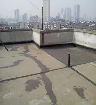 港闸漏水维修 楼顶漏水是什么原因，楼顶漏水维修方法是什么?
